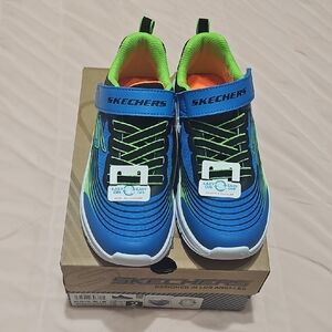 Skechers Blue and Green Sneakers with Velcro Strap